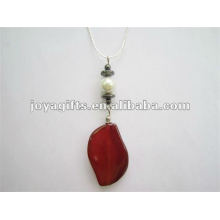 Collier pendentif en pierre d&#39;agate rouge naturel avec chaîne en argent